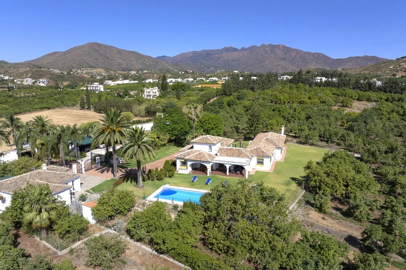 Country farm estate with main house and guesthouses at Entrerrios, Mijas Costa